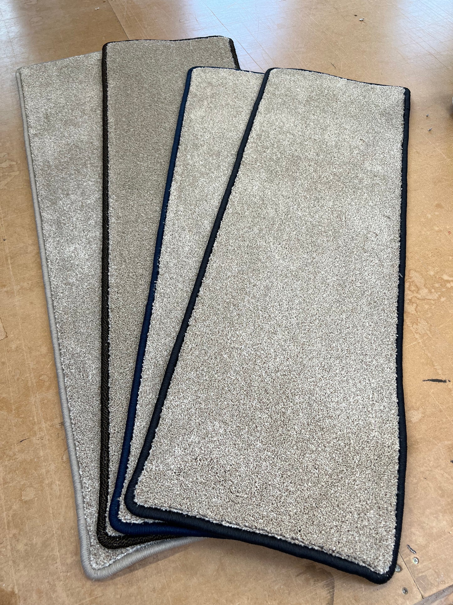 Putty carpet runner collection